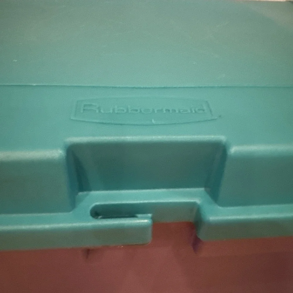 Vintage 1991 Rubbermaid Keepers Totelocker - Aqua Colorblock Storage Tote 2156